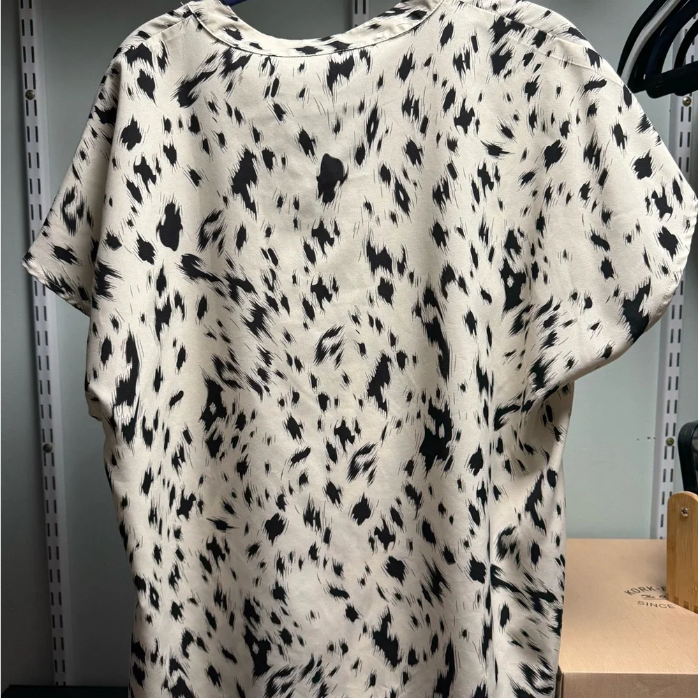 Three SHEIN Tops - Picture 9 of 10